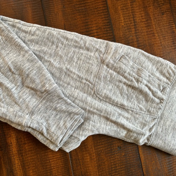 Athleta gray soft jogger Size Medium - Picture 6 of 7